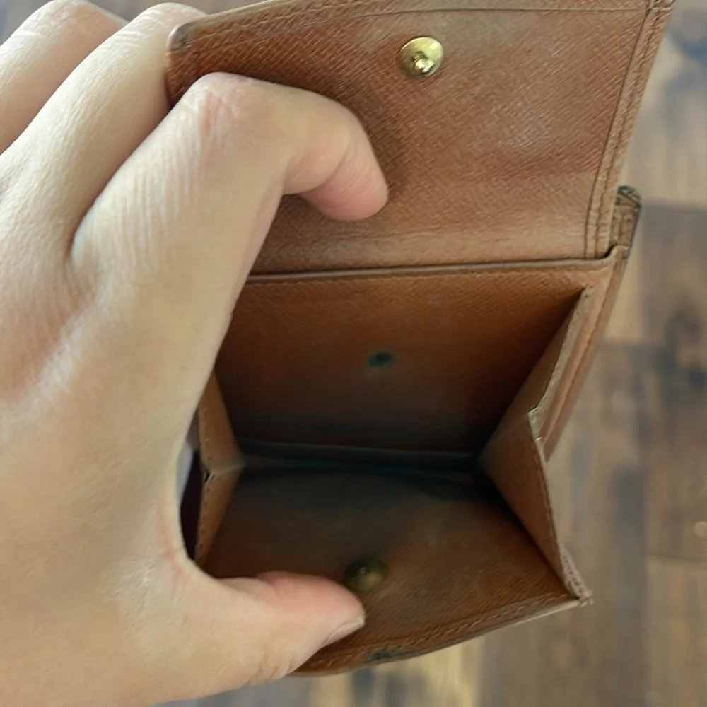 ❌sold❌ Louis Vuitton mens wallet l date code CA0976 - Picture 11 of 14